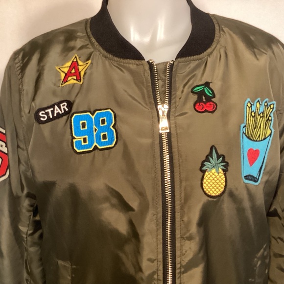 Sebby Olive Green Bomber Jacket with Patches Women’s size Large - Picture 3 of 14